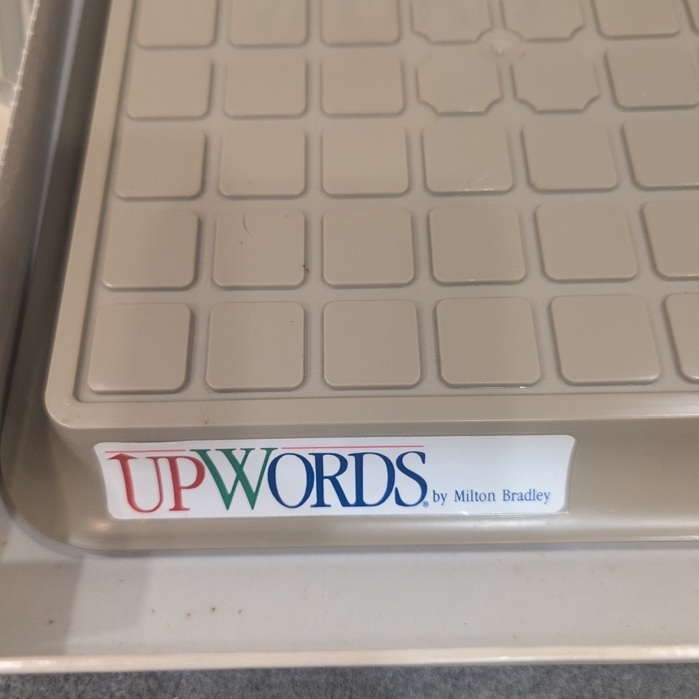 Milton Bradley Upwords 3D Word Game 1988 Vintage Board Game 4312 VG - Picture 3 of 6